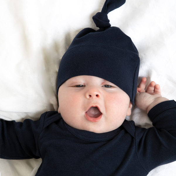 Baby Knoten-Mütze Mütze mit Knoten Geburt mit Wunschname verschiedene Farben